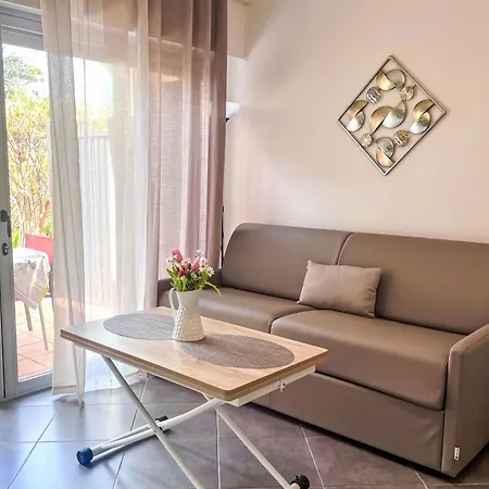Apartamento Club Du Golf By Interhome